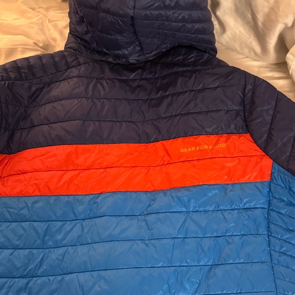 Cotopaxi Navy and Bright Orange Puffer Jacket - Picture 4 of 9